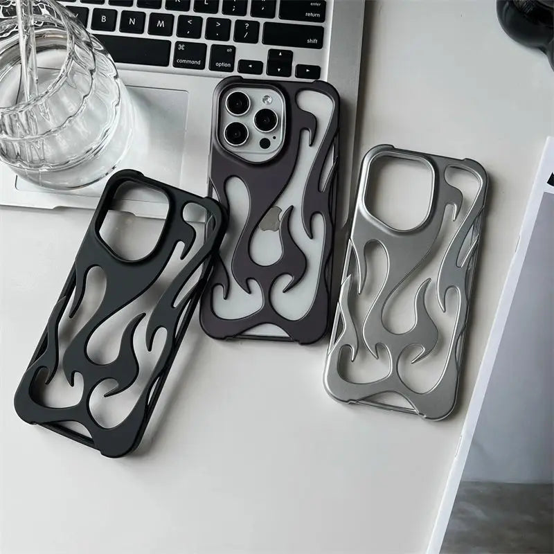 Funda de llamas metalizadas antigolpes para varios modelos de iPhone